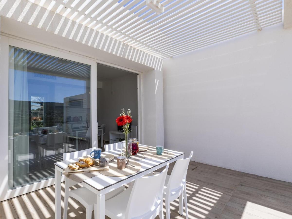 Apartment Capo Falcone Charming Apartment-2 By Interhome ستينتينو المظهر الخارجي الصورة