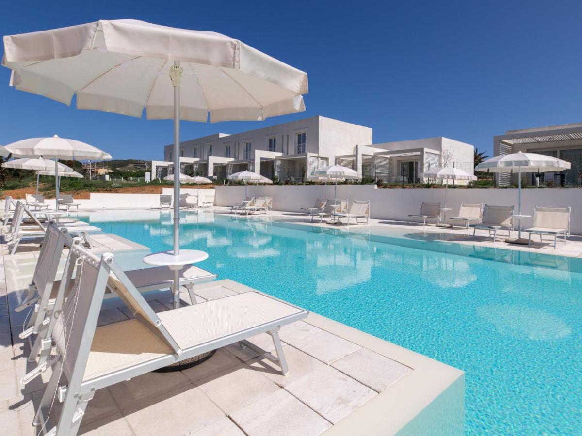 Apartment Capo Falcone Charming Apartment-2 By Interhome ستينتينو المظهر الخارجي الصورة